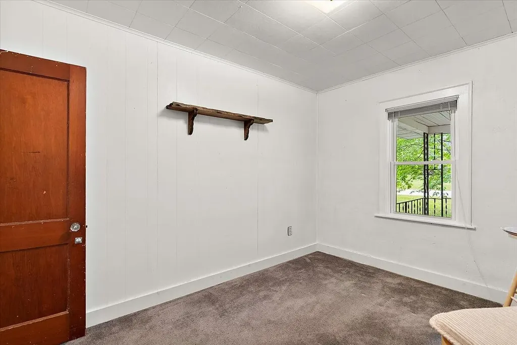 11781 8th Avenue NW Tallmadge Charter Township MI 49534