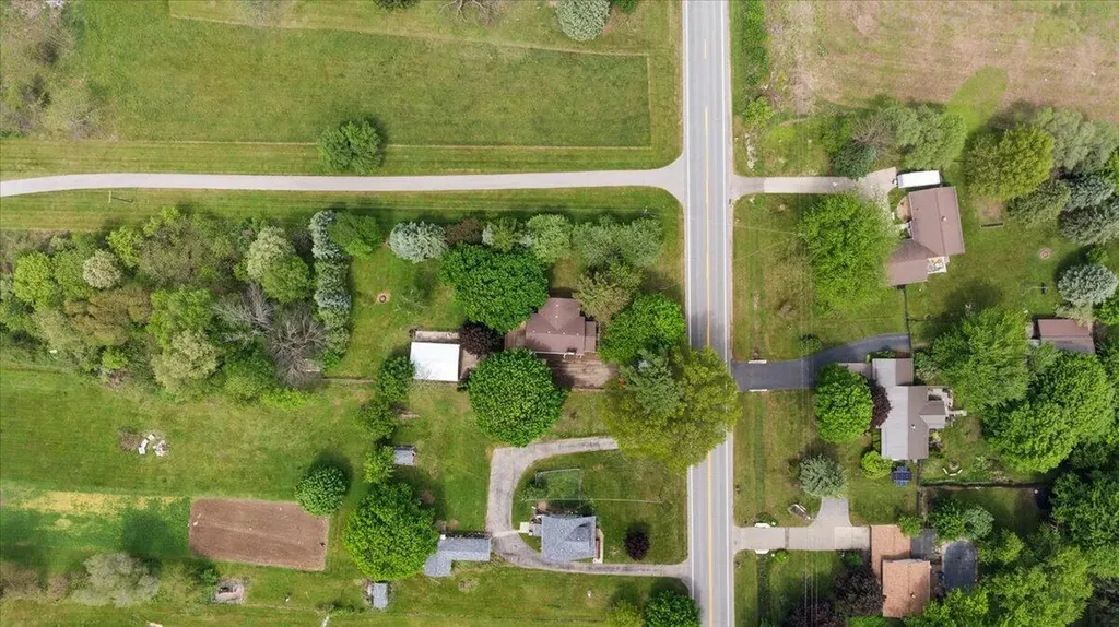 11781 8th Avenue NW Tallmadge Charter Township MI 49534
