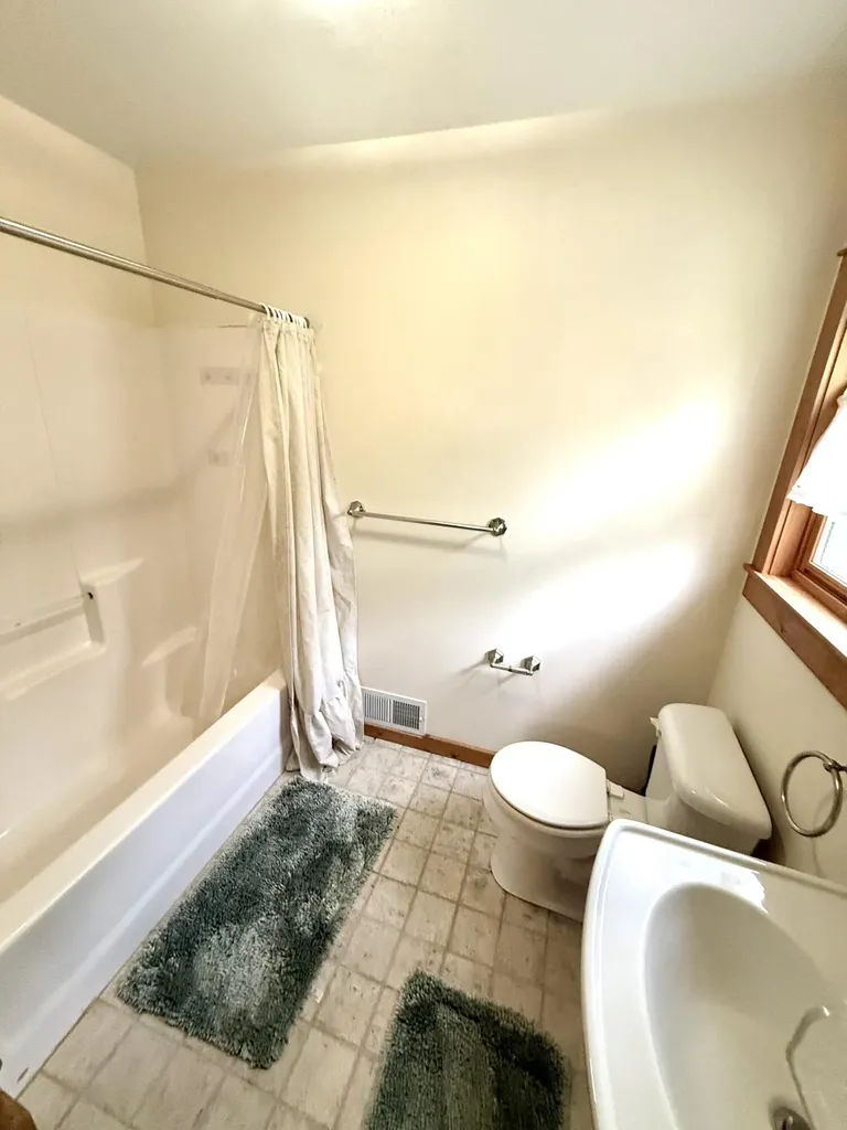 2472 W 14 Mile Road Lilley Township MI 49309
