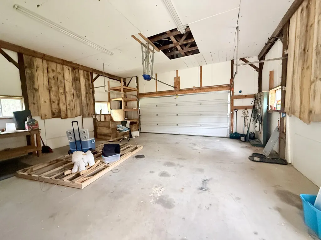 2472 W 14 Mile Road Lilley Township MI 49309