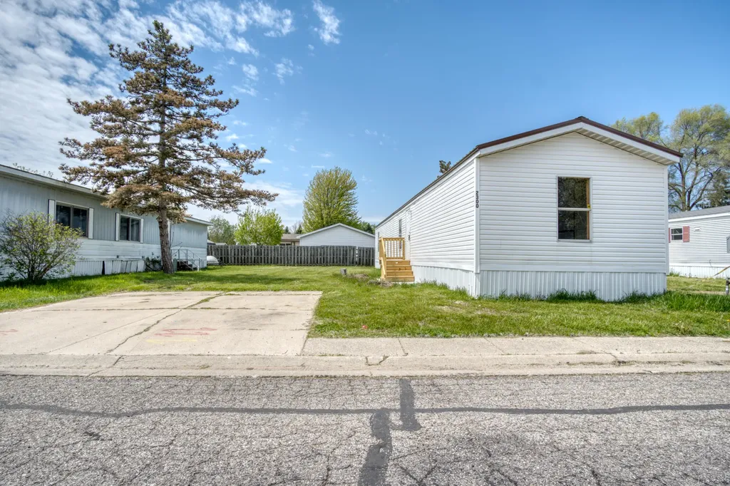 2300 Drive In Lane Union Charter Township MI 48858