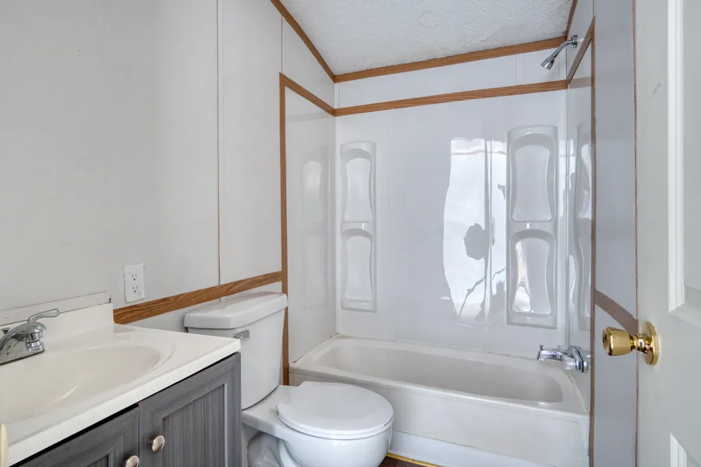 2300 Drive In Lane Union Charter Township MI 48858