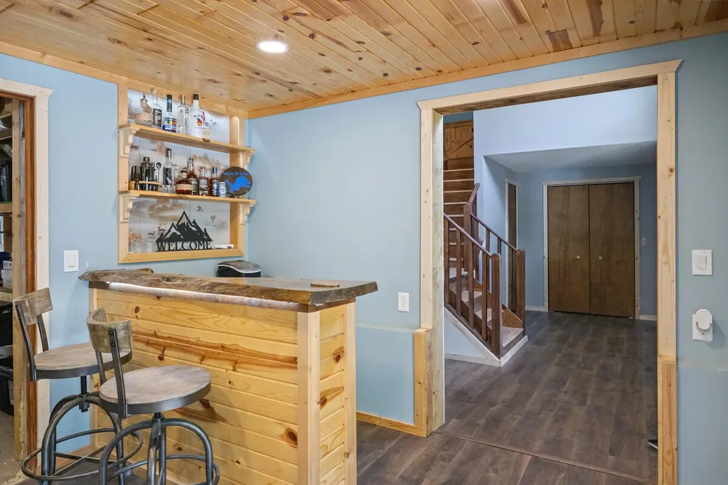 1674 W 104th Street Ashland Township MI 49327