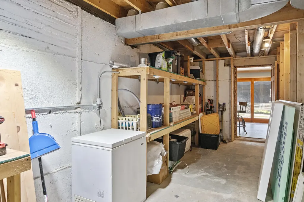 1674 W 104th Street Ashland Township MI 49327