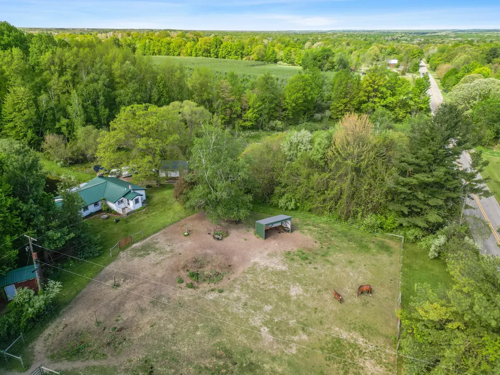 1674 W 104th Street Ashland Township MI 49327