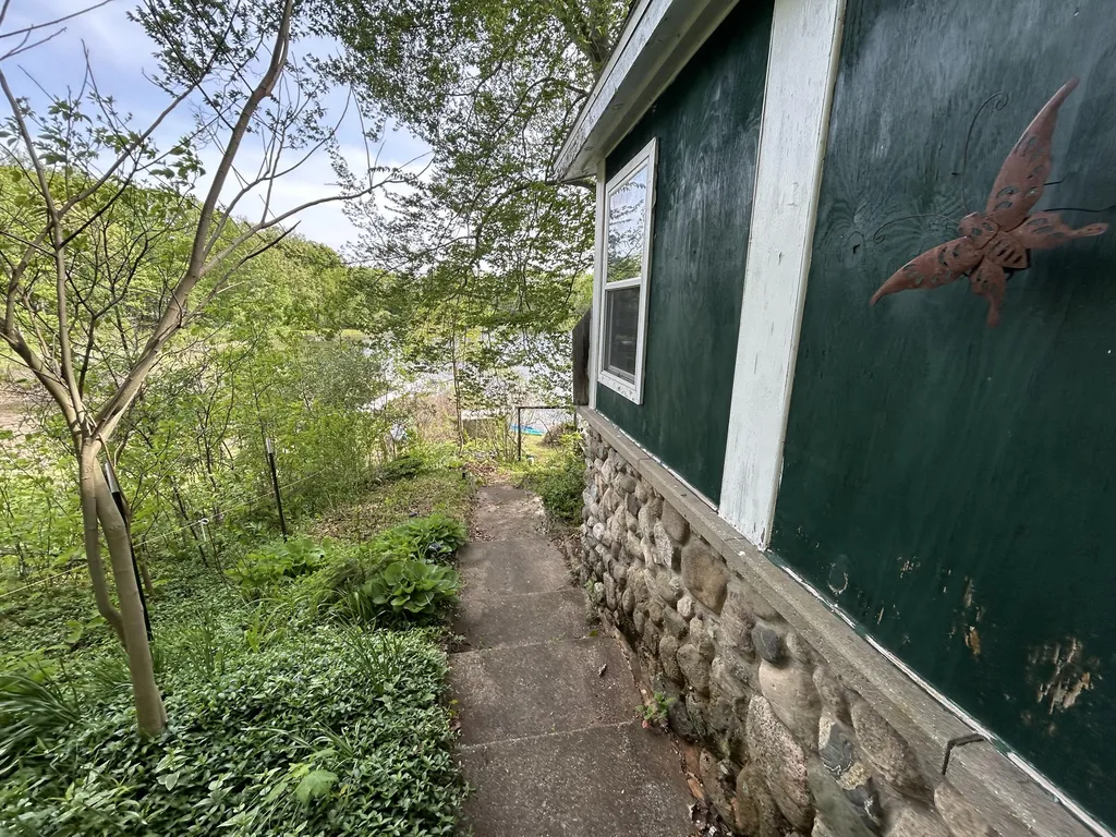 5289 High Tower Lake Road Newfield Township MI 49421