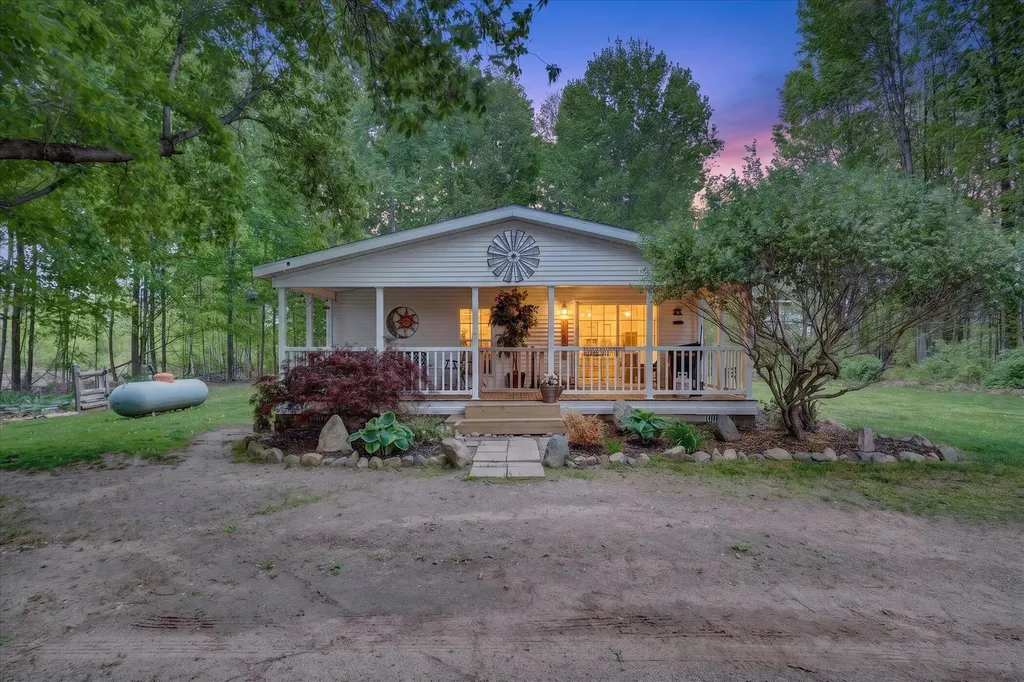 6820 Fuller Road Montcalm Township MI 48838