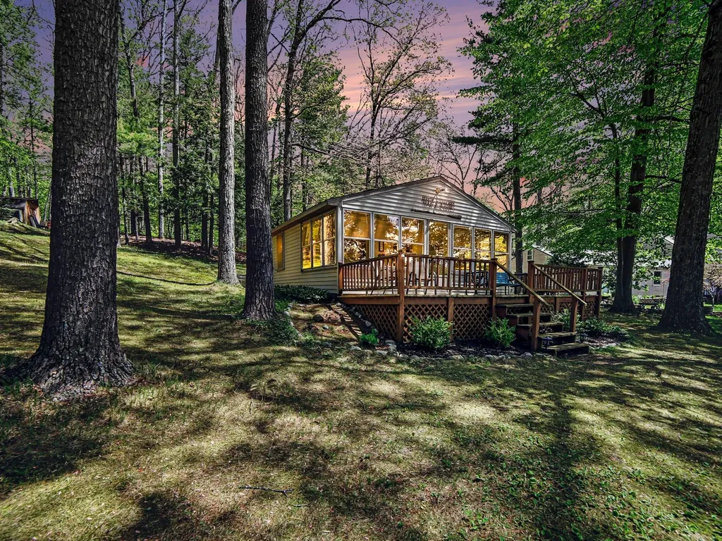 9031 Acorn Drive Greenwood Township MI 49425