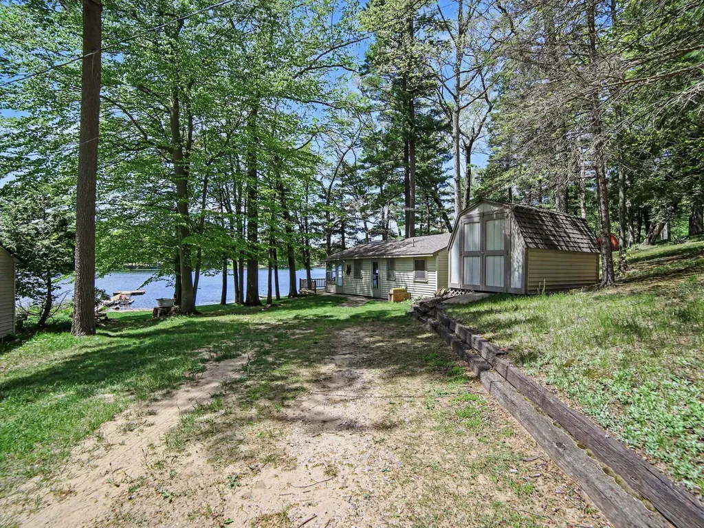 9031 Acorn Drive Greenwood Township MI 49425
