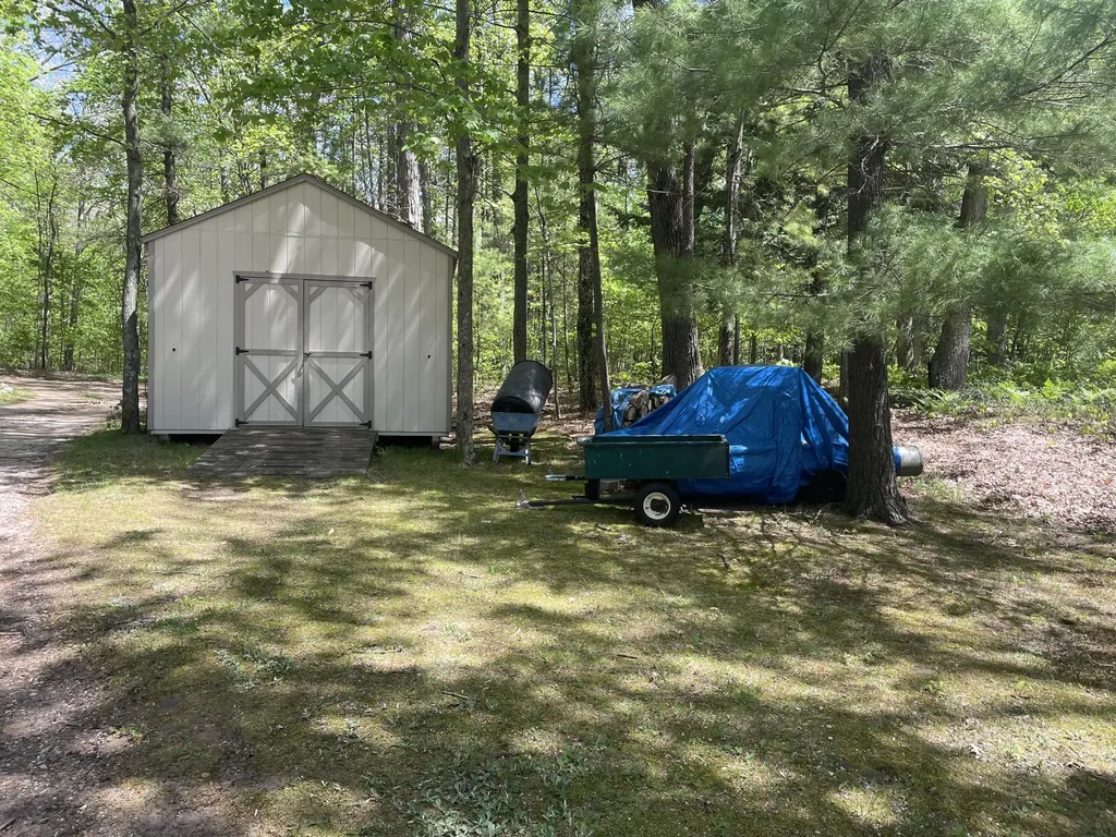 9031 Acorn Drive Greenwood Township MI 49425