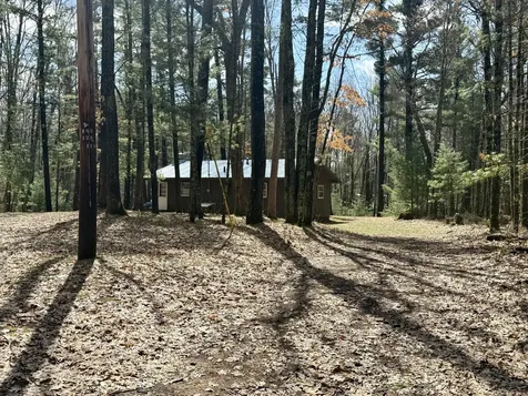4047 E Creek Wood Drive Cherry Valley Township MI 49623