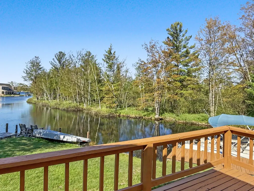 11400 Phoebe Lane Morton Township MI 49332