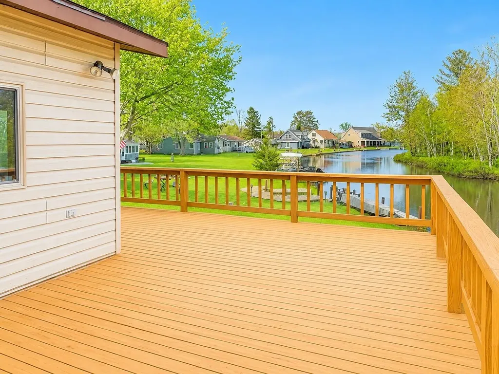 11400 Phoebe Lane Morton Township MI 49332