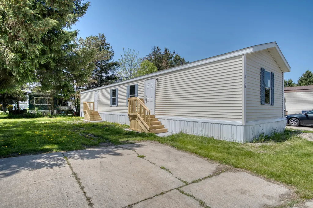 2330 Theatre Trail Union Charter Township MI 48858