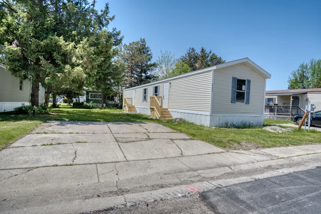 2330 Theatre Trail Union Charter Township MI 48858