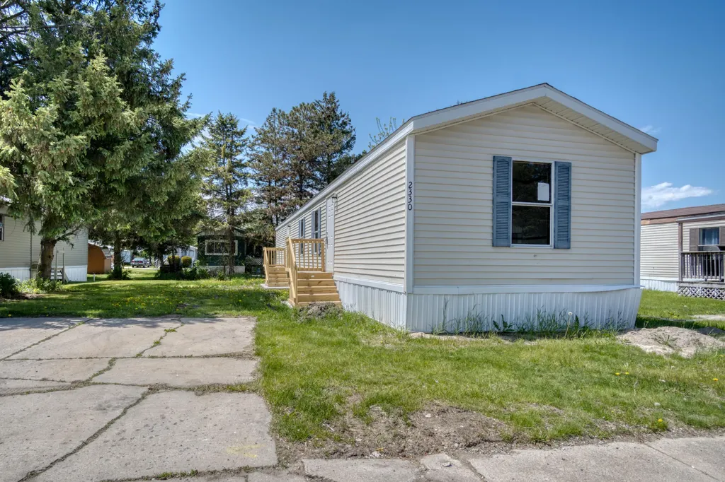2330 Theatre Trail Union Charter Township MI 48858
