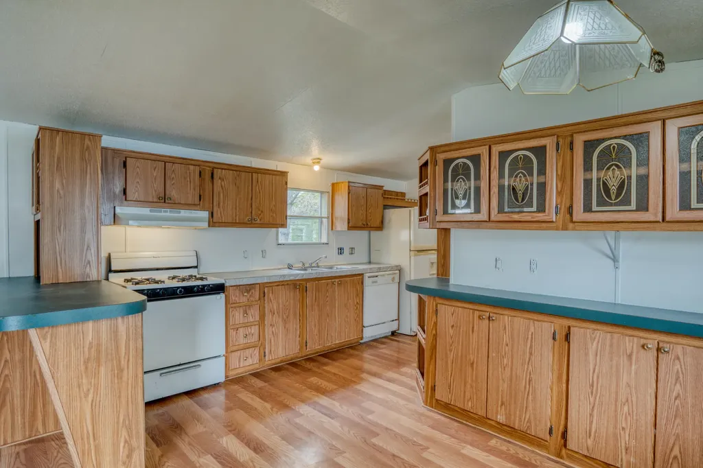 2261 Drive In Lane Union Charter Township MI 48858