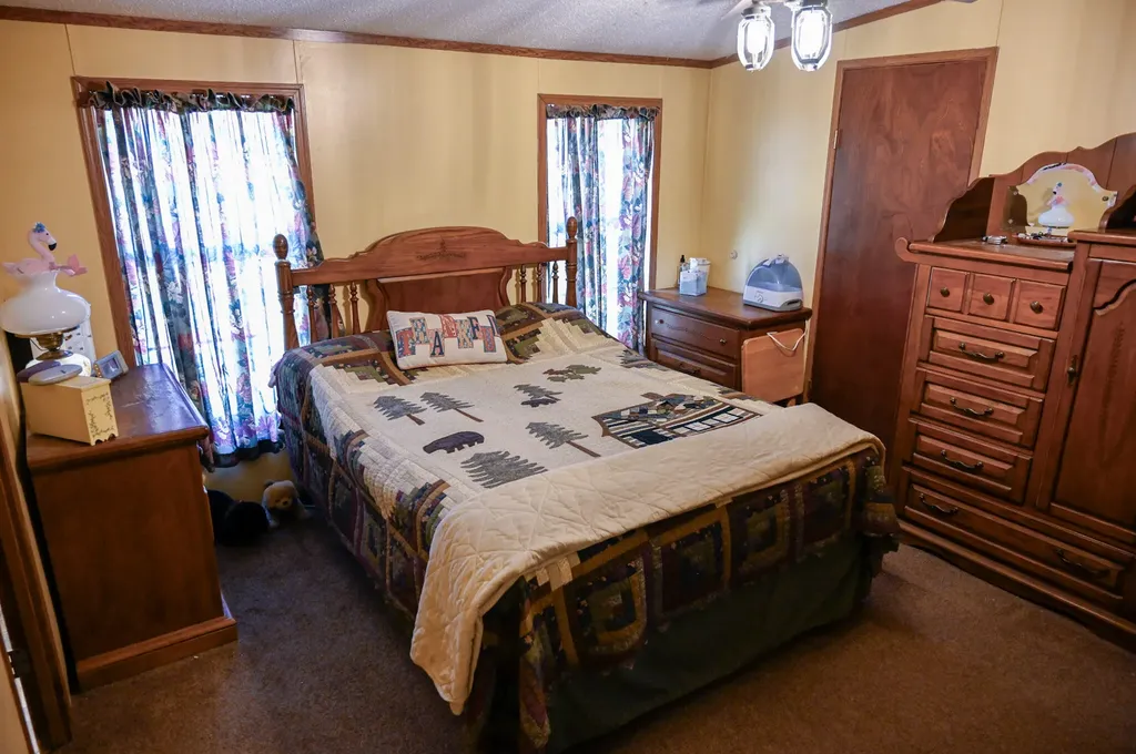 8386 S 135th Avenue Cedar Township MI 49631