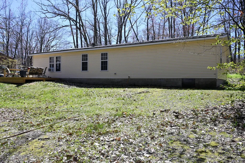 8386 S 135th Avenue Cedar Township MI 49631