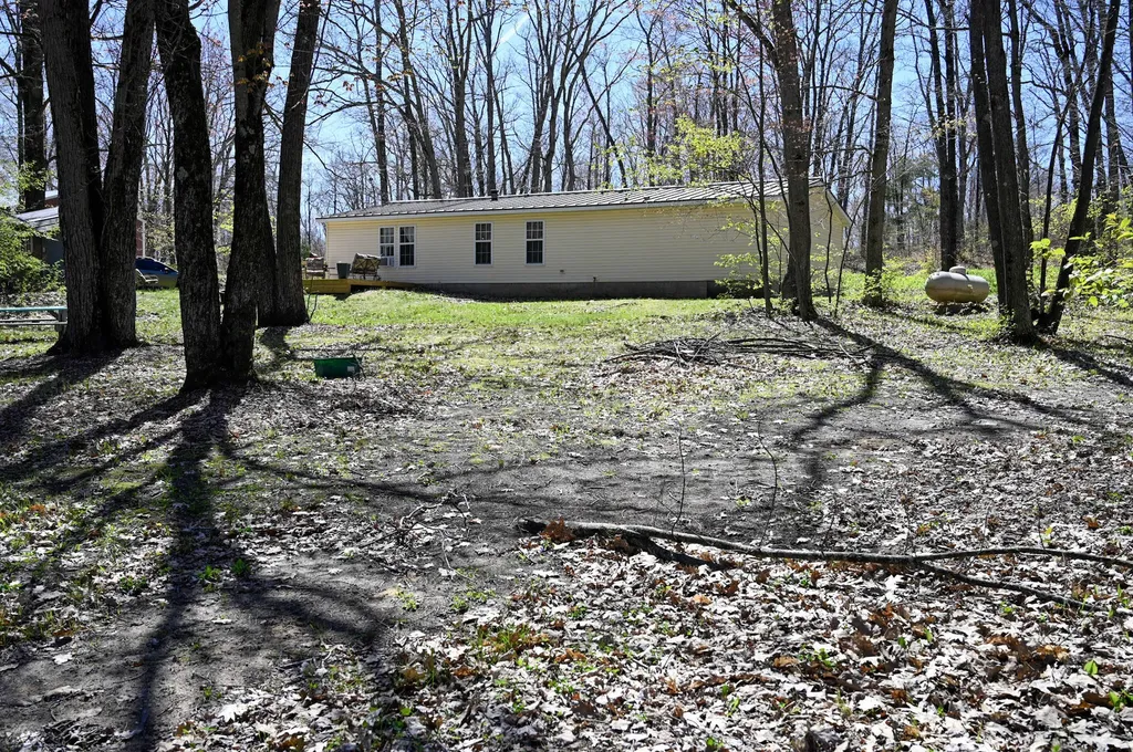 8386 S 135th Avenue Cedar Township MI 49631