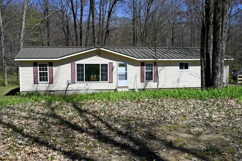8386 S 135th Avenue Cedar Township MI 49631