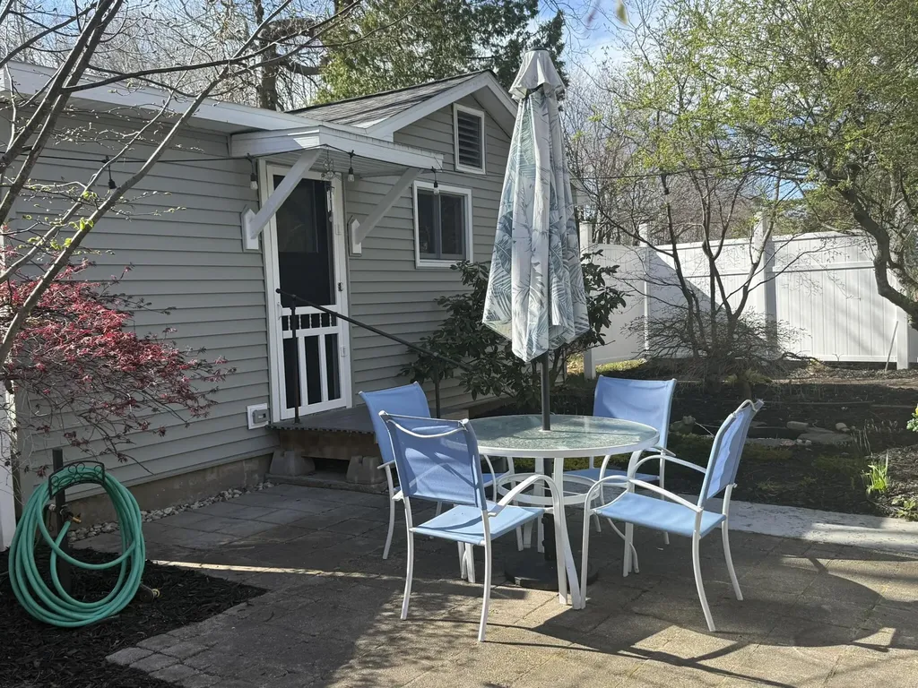 2148 N Lakeshore Drive Hamlin Township MI 49431
