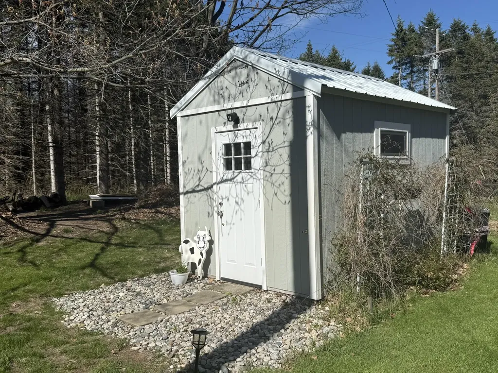 2148 N Lakeshore Drive Hamlin Township MI 49431