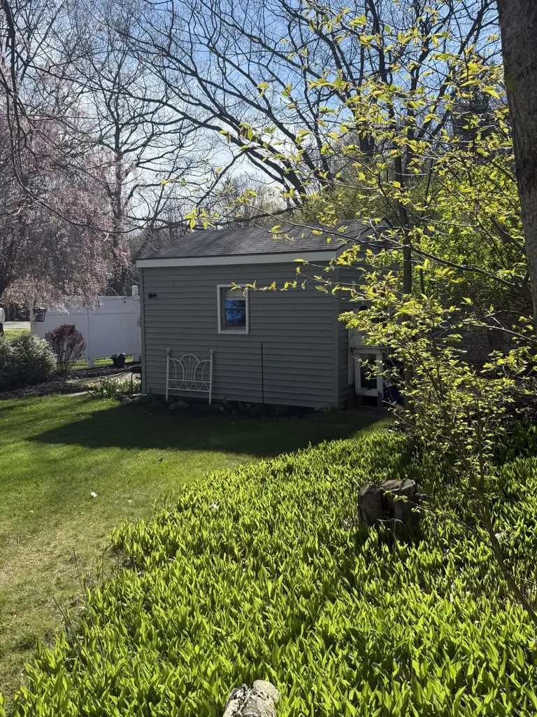 2148 N Lakeshore Drive Hamlin Township MI 49431