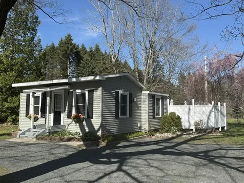 2148 N Lakeshore Drive Hamlin Township MI 49431
