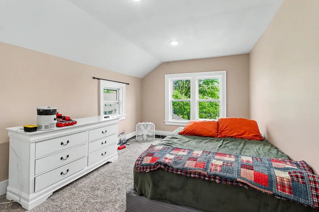 215 E Washington Street Greenville City MI 48838