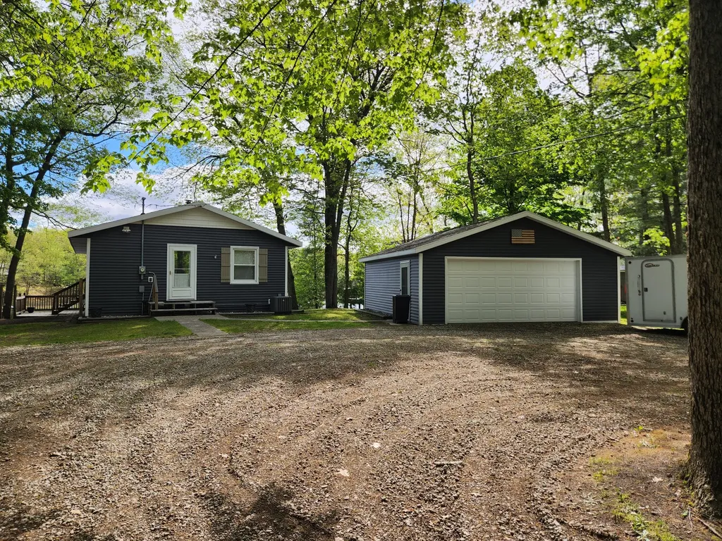 9918 S Rebecca Road Lake Township MI 49304
