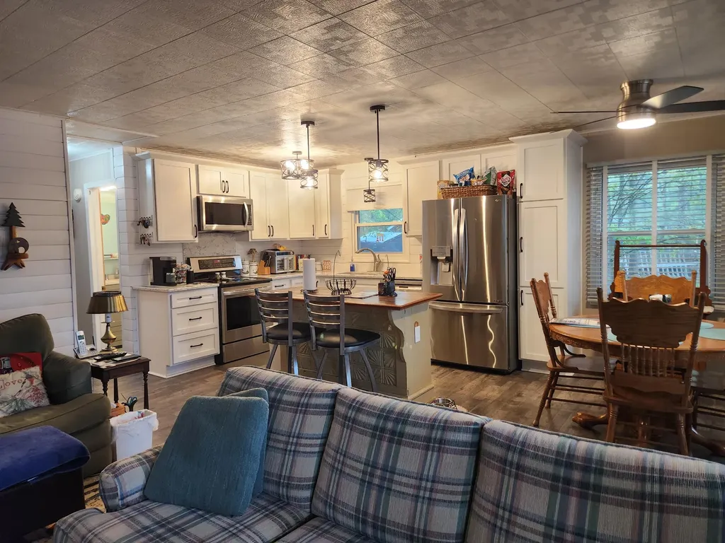 9918 S Rebecca Road Lake Township MI 49304
