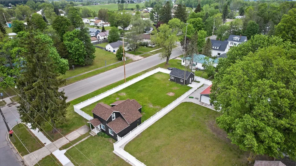 252 W Stimson Avenue Reed City City MI 49677
