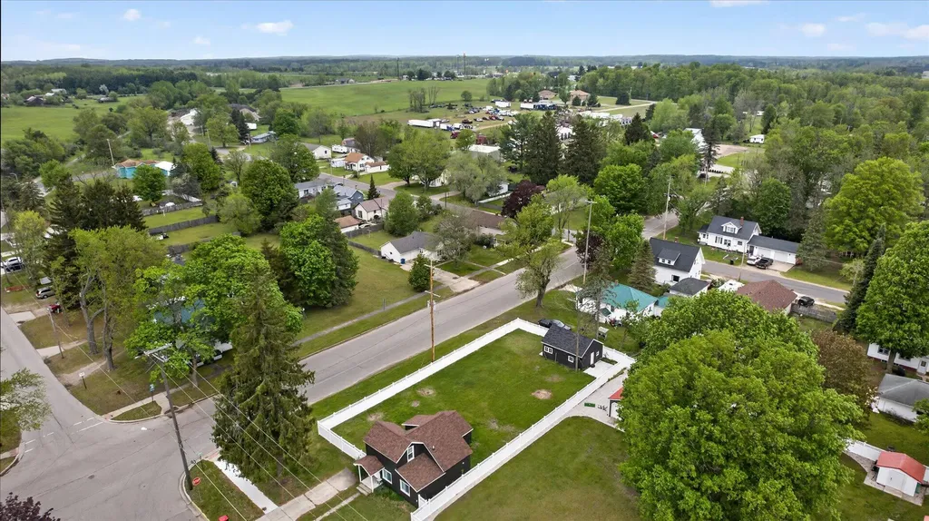 252 W Stimson Avenue Reed City City MI 49677