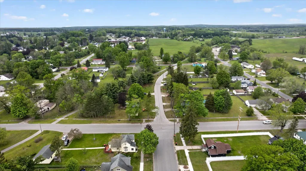 252 W Stimson Avenue Reed City City MI 49677