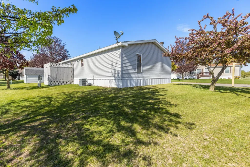 13735 Shamrock Lane Solon Township MI 49319