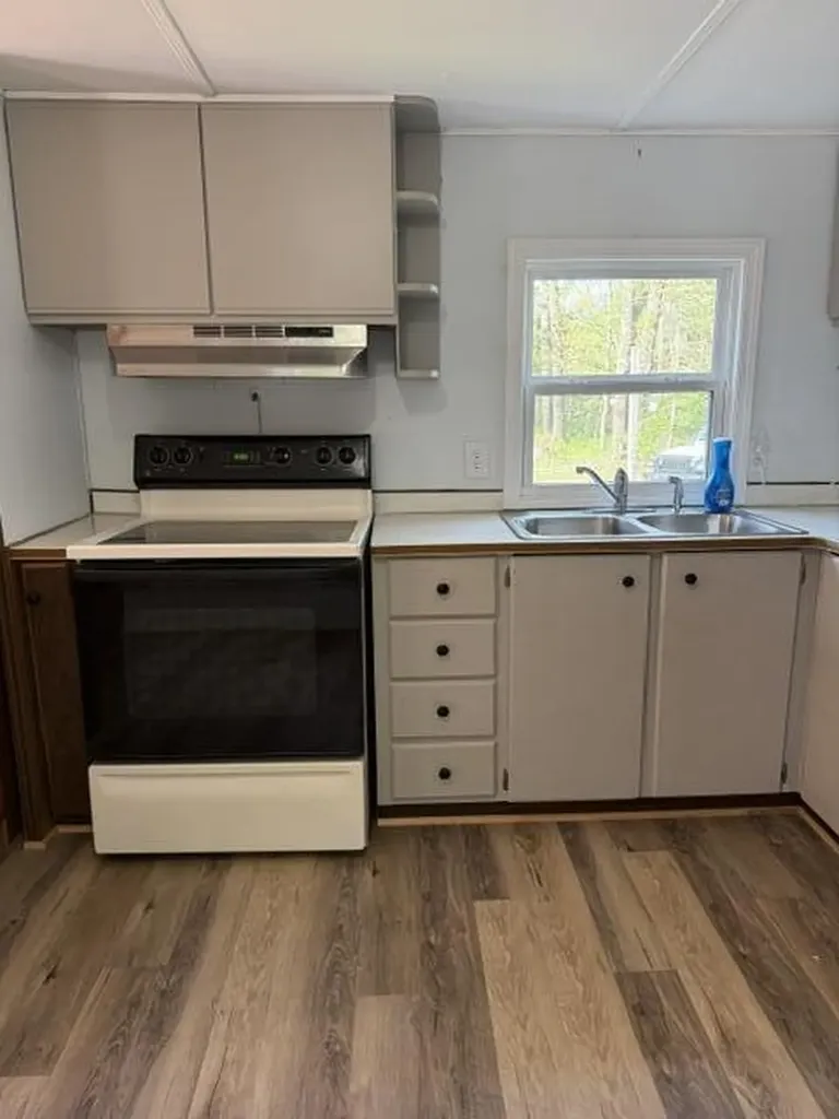 6572 Cottonwood Avenue Norwich Township MI 49307