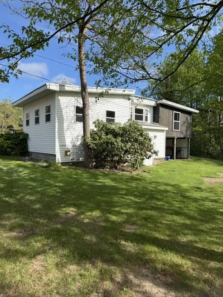6572 Cottonwood Avenue Norwich Township MI 49307