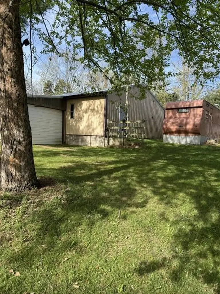6572 Cottonwood Avenue Norwich Township MI 49307