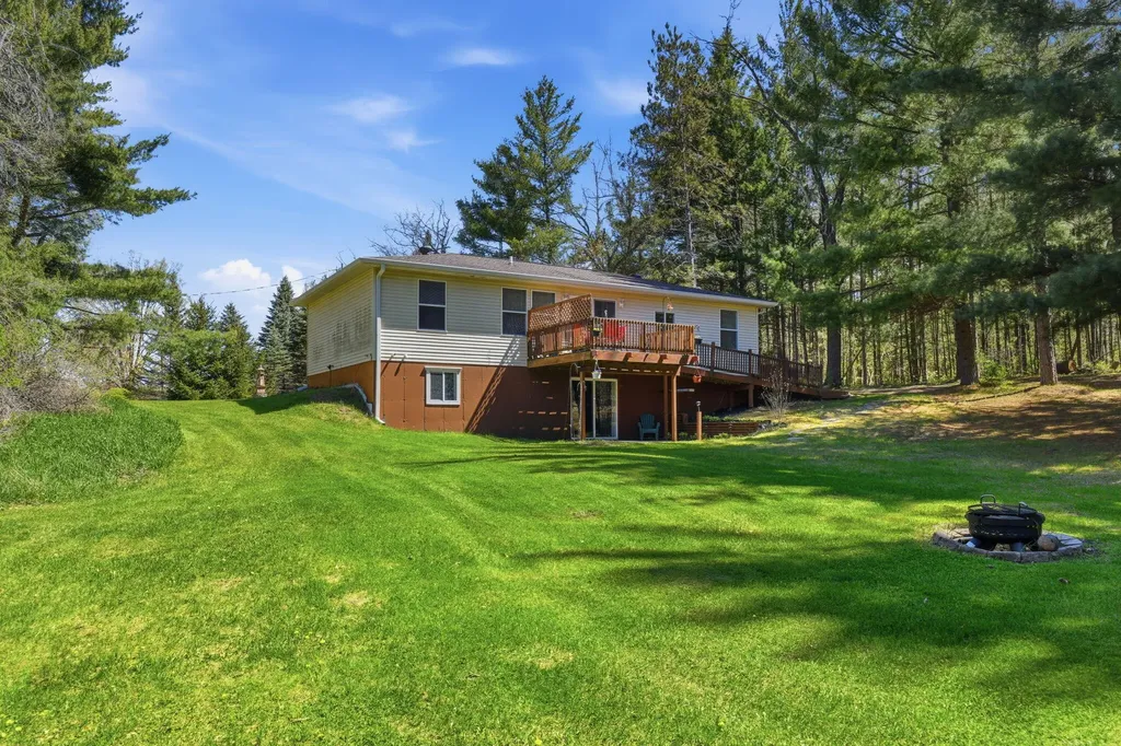 7492 E Townline Lake Road Hamilton Township MI 48625