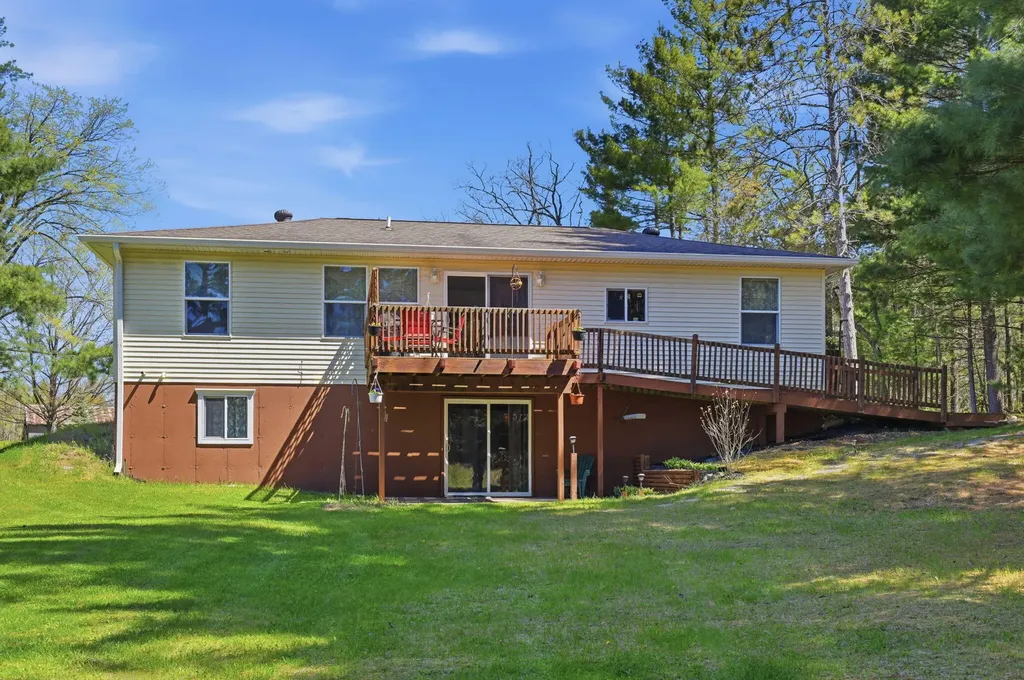 7492 E Townline Lake Road Hamilton Township MI 48625