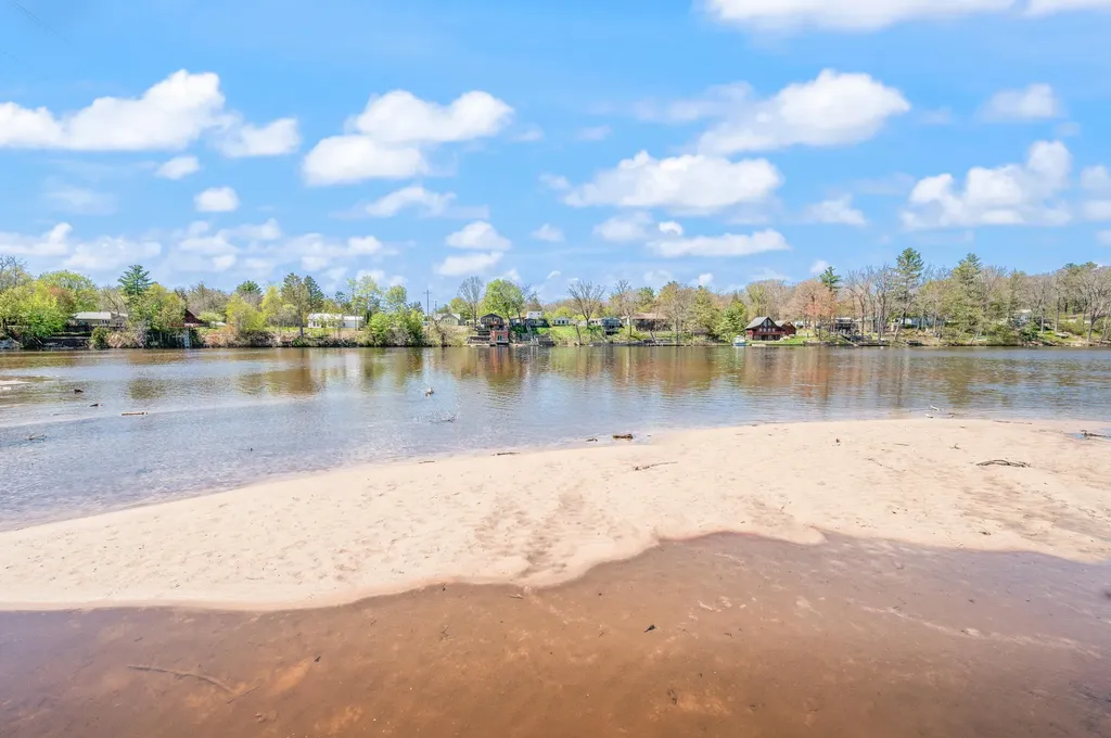11035 Birchpark Drive Mecosta Township MI 49346