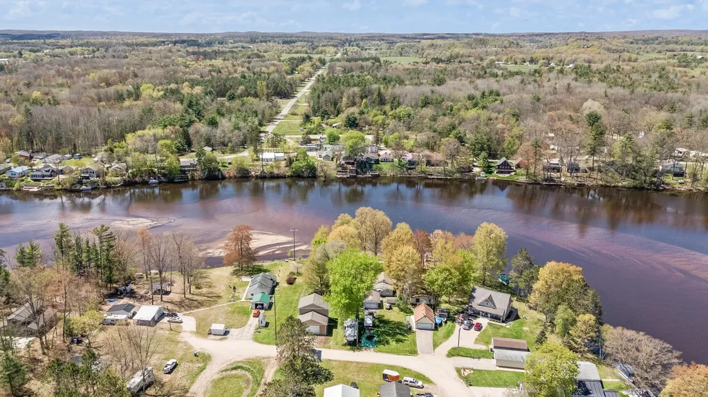 11035 Birchpark Drive Mecosta Township MI 49346