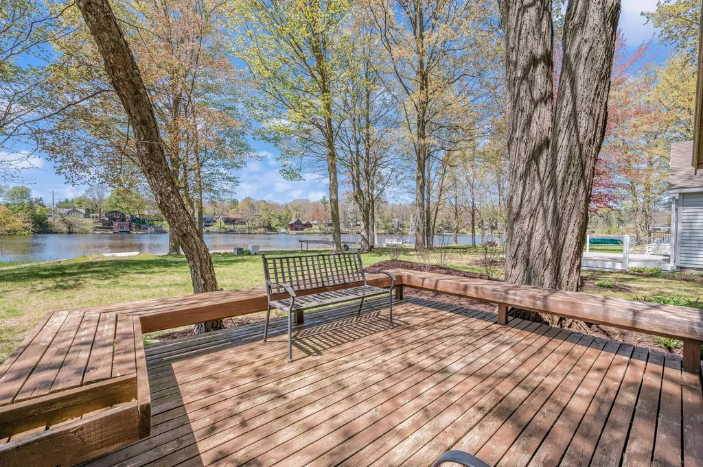 11035 Birchpark Drive Mecosta Township MI 49346