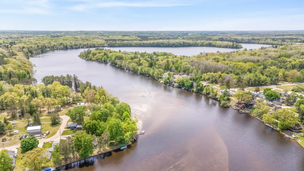 11035 Birchpark Drive Mecosta Township MI 49346
