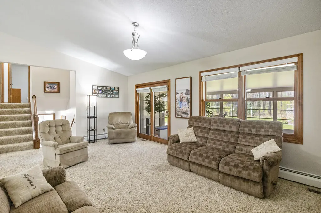 10343 N Walnut Avenue Home Township MI 49309