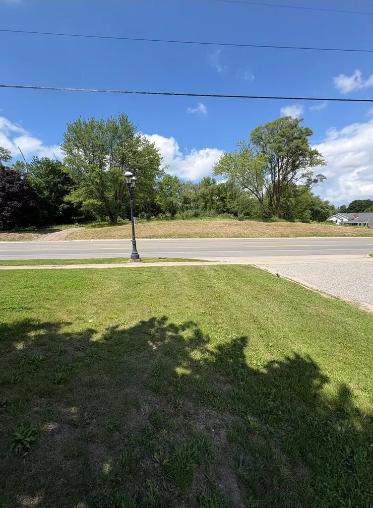 7015 W 48th Street Fremont City MI 49412