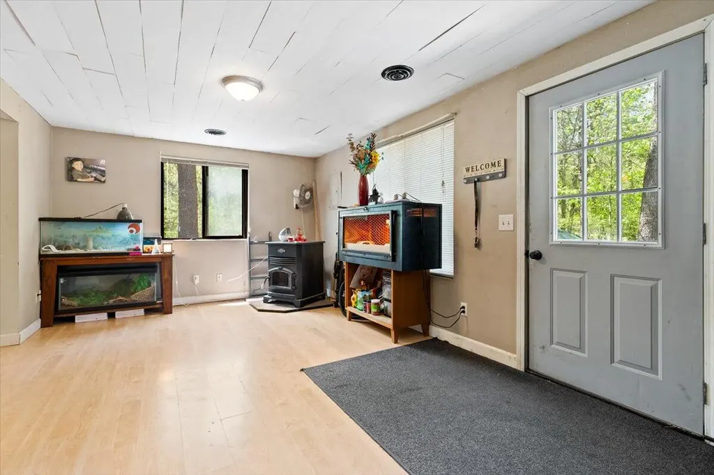 8744 Mackinaw Trail Drive Reynolds Township MI 49329