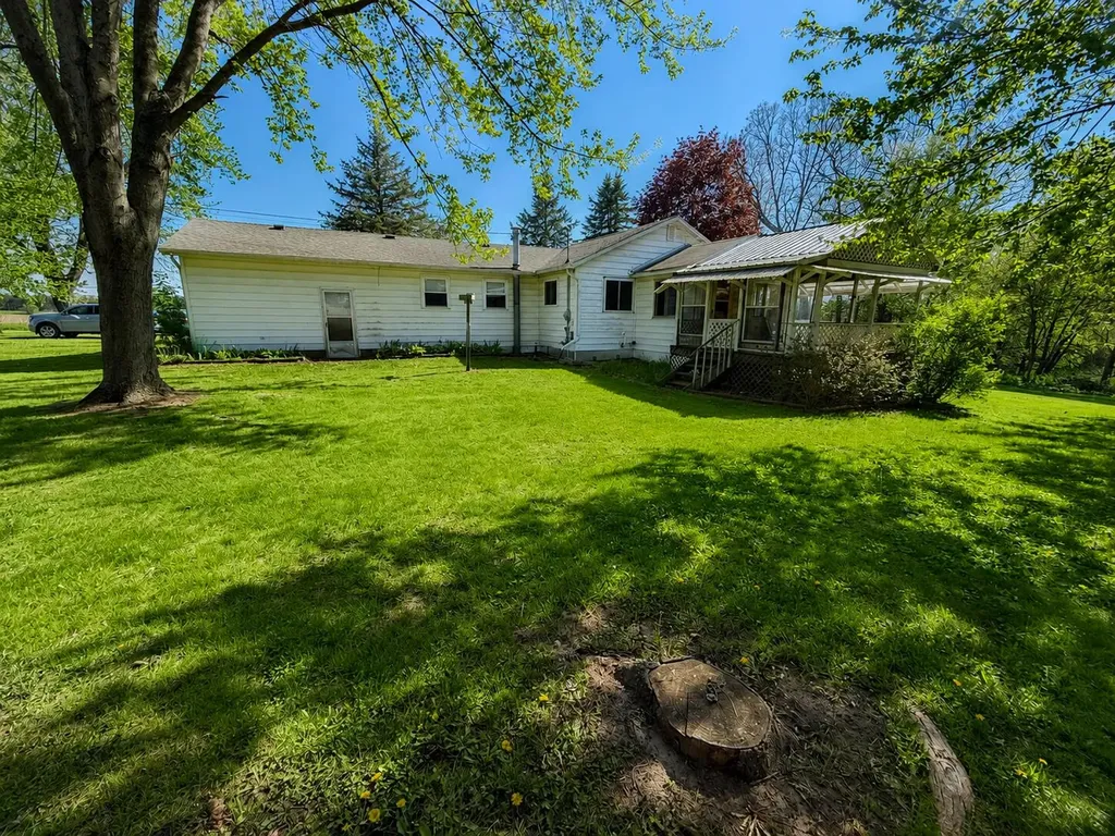 3106 W Stanton Road Douglass Township MI 48888