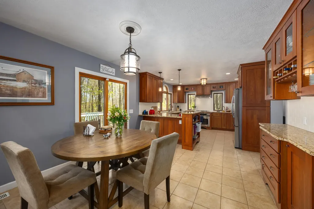 15056 Oakwood Drive Big Rapids Charter Township MI 49307